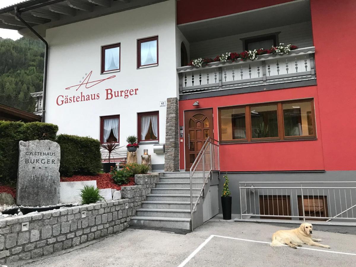 Hotel Garni Burger St Jakob in Defereggen Eksteriør billede
